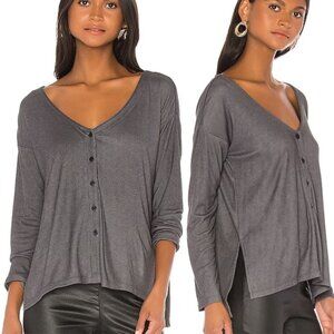 Cupcakes and cashmere Lindy Oversized Button Down Top Cardigan S Small